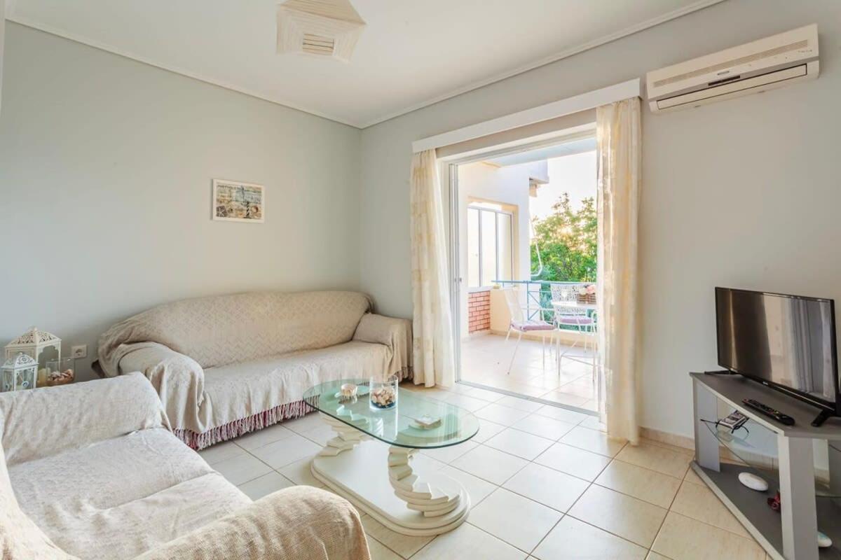 Seaview Terrace Haven-Perfect Location By The Sea Villa Kalamata Bagian luar foto