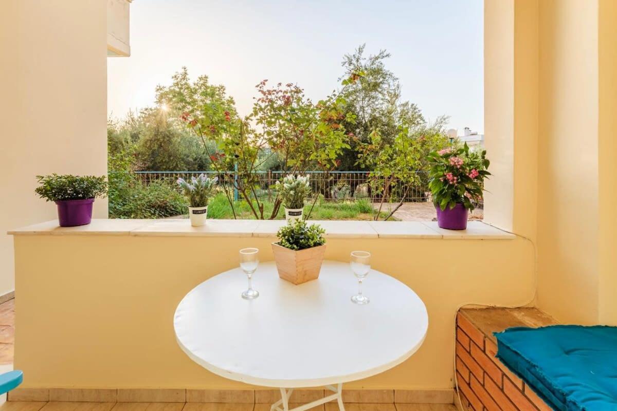 Seaview Terrace Haven-Perfect Location By The Sea Villa Kalamata Bagian luar foto